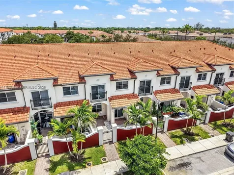 Lauderdale Lakes FL 33311