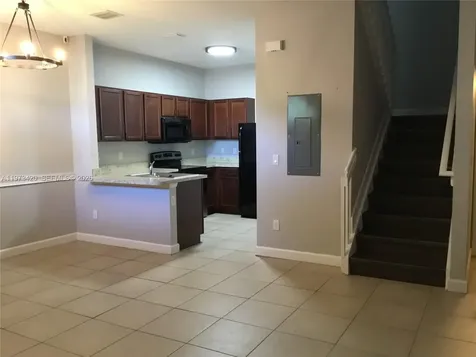 Lauderdale Lakes FL 33311