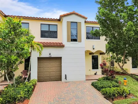 135 NW 209th Trail Pembroke Pines FL 33029