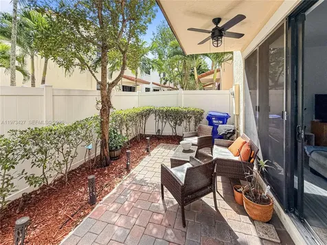 135 NW 209th Trail Pembroke Pines FL 33029