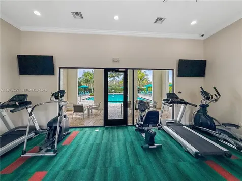 135 NW 209th Trail Pembroke Pines FL 33029