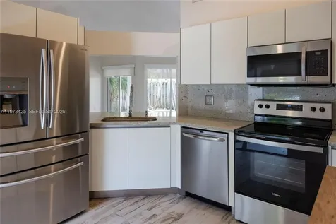 10121 NW 51st Lane Doral FL 33178