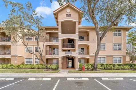 151 SW 117th Avenue Pembroke Pines FL 33025