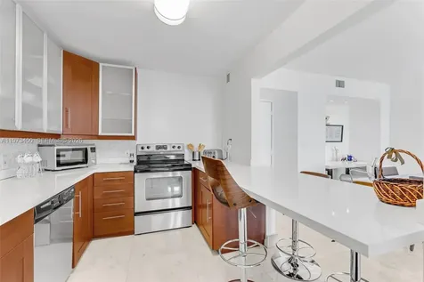 100 Bayview Drive Sunny Isles Beach FL 33160