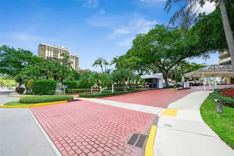 19355 Turnberry Way Aventura FL 33180