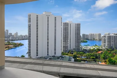 19355 Turnberry Way Aventura FL 33180