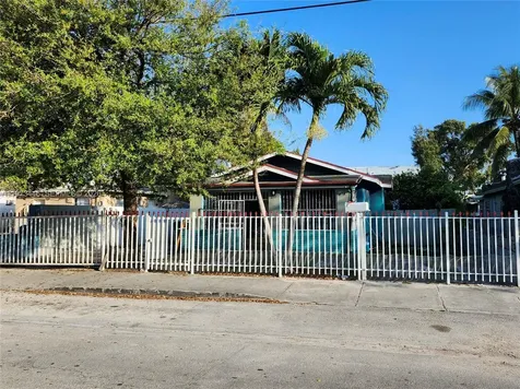 227 NW 33rd Street Miami FL 33127