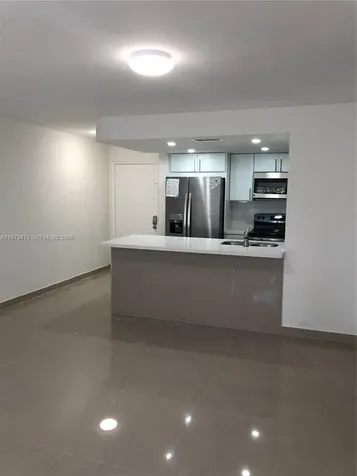 8883 Fontainebleau Boulevard Miami FL 33172