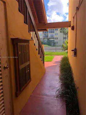 8883 Fontainebleau Boulevard Miami FL 33172