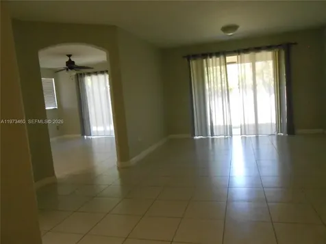 12301 SW 124th Terrace Miami FL 33186