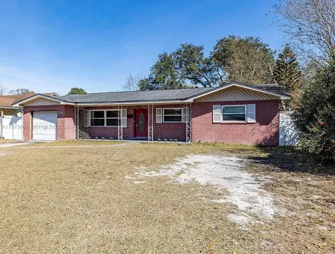 7837 Rondeau Drive E Jacksonville FL 32217