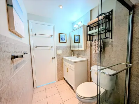 3177 S Ocean Drive Hallandale Beach FL 33009