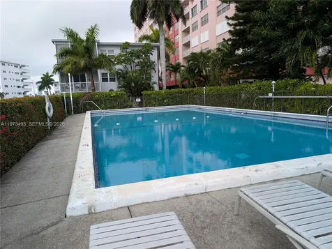 3177 S Ocean Drive Hallandale Beach FL 33009