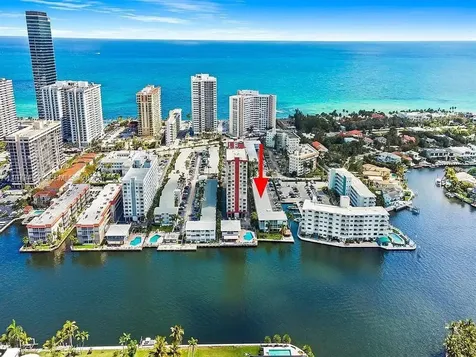 3177 S Ocean Drive Hallandale Beach FL 33009