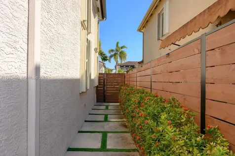 14336 SW 158th Place Miami FL 33196