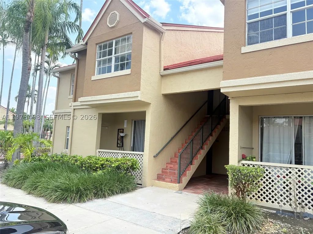 18304 NW 68th Avenue Hialeah FL 33015