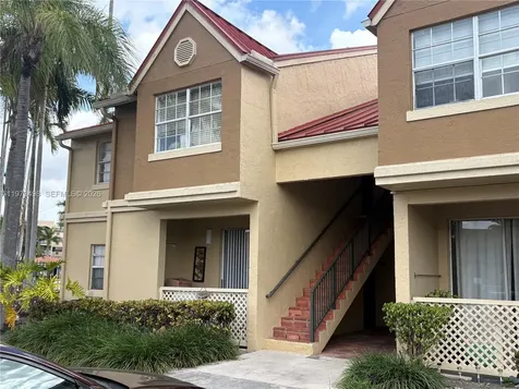 18304 NW 68th Avenue Hialeah FL 33015