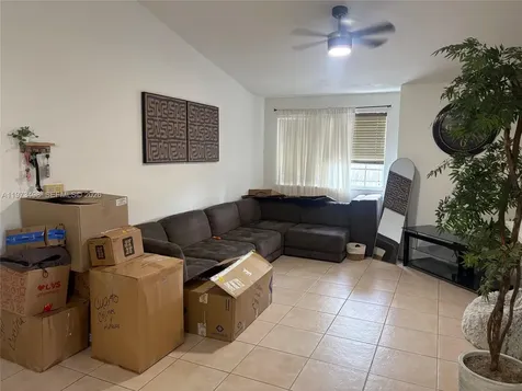 18304 NW 68th Avenue Hialeah FL 33015