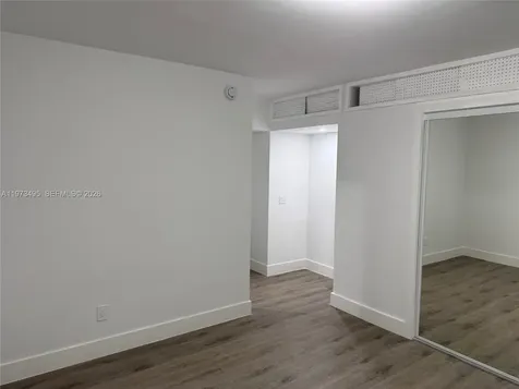 926 Michigan Avenue Miami Beach FL 33139