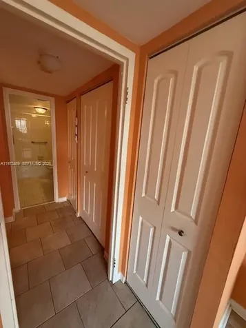 2801 Somerset Drive Lauderdale Lakes FL 33311