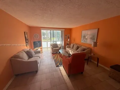 2801 Somerset Drive Lauderdale Lakes FL 33311