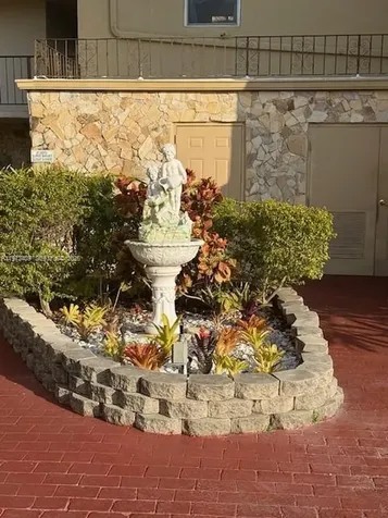2801 Somerset Drive Lauderdale Lakes FL 33311