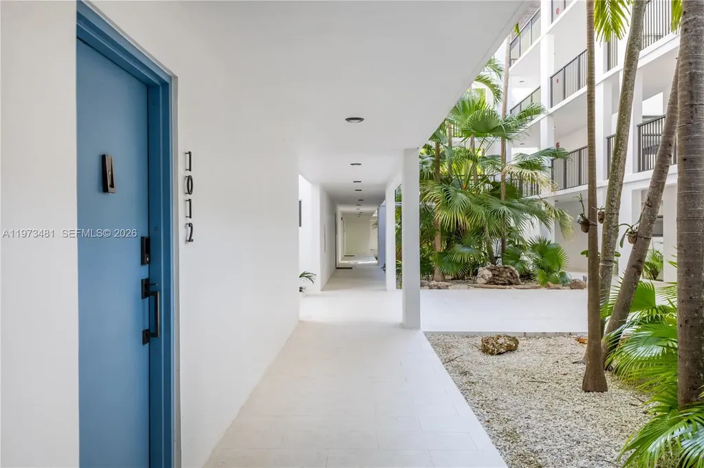 101 Ocean Lane Drive Key Biscayne FL 33149