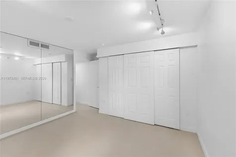 101 Ocean Lane Drive Key Biscayne FL 33149