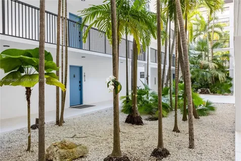 101 Ocean Lane Drive Key Biscayne FL 33149
