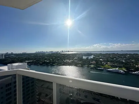 4775 Collins Avenue Miami Beach FL 33140