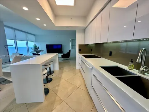 4775 Collins Avenue Miami Beach FL 33140