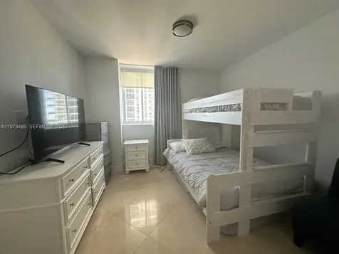 4775 Collins Avenue Miami Beach FL 33140