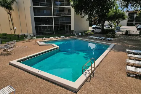 6655 W Broward Boulevard Plantation FL 33317