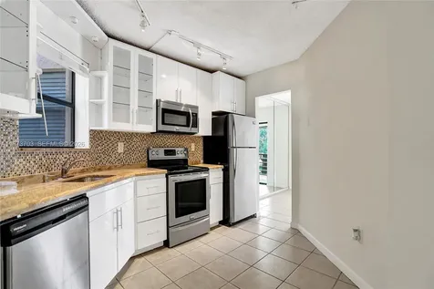 6655 W Broward Boulevard Plantation FL 33317