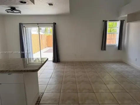 20965 SW 84th Avenue Cutler Bay FL 33189