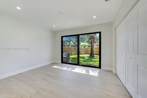 6260 Plantation Road Plantation FL 33317