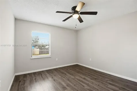 637 Mosquero Avenue Deltona FL 32738