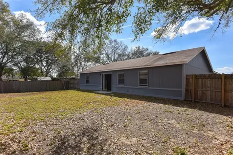 637 Mosquero Avenue Deltona FL 32738
