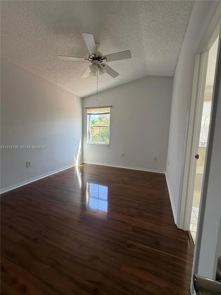 1534 Weeping Willow Way Hollywood FL 33019
