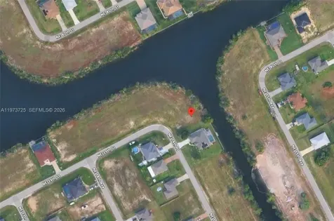 3779 NE 14th Place Cape Coral FL 33909