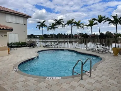 703 NE 195th Street Miami FL 33179