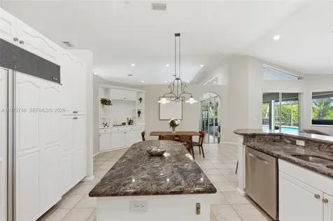 158 Dockside Circle Weston FL 33327