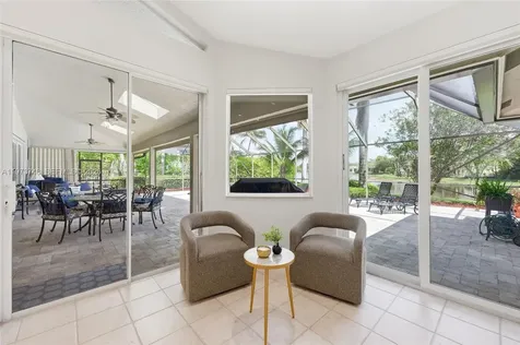 158 Dockside Circle Weston FL 33327