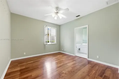 158 Dockside Circle Weston FL 33327