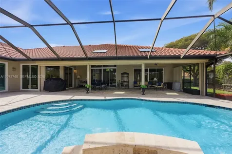 158 Dockside Circle Weston FL 33327