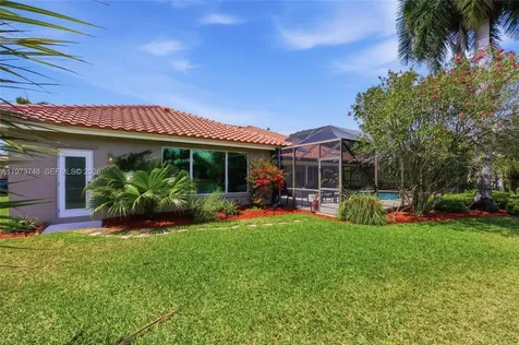 158 Dockside Circle Weston FL 33327