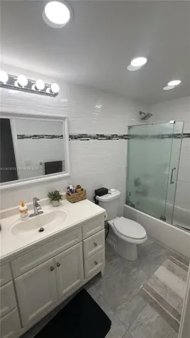 19390 Collins Avenue Sunny Isles Beach FL 33160