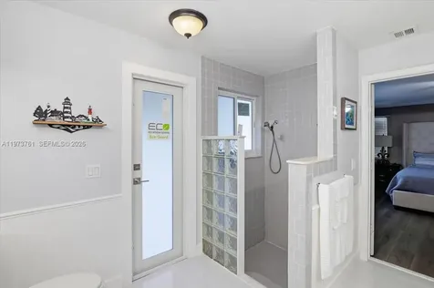 6520 Olde Moat Way Davie FL 33331