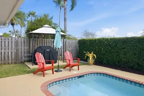 6520 Olde Moat Way Davie FL 33331