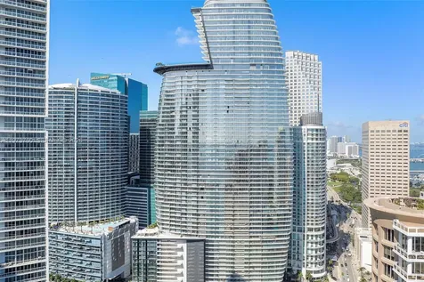 300 Biscayne Boulevard Way Miami FL 33131